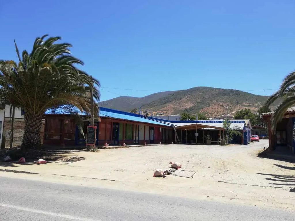 Foto 10 de Oportunidad Unica: Terreno Comercial y Residencial