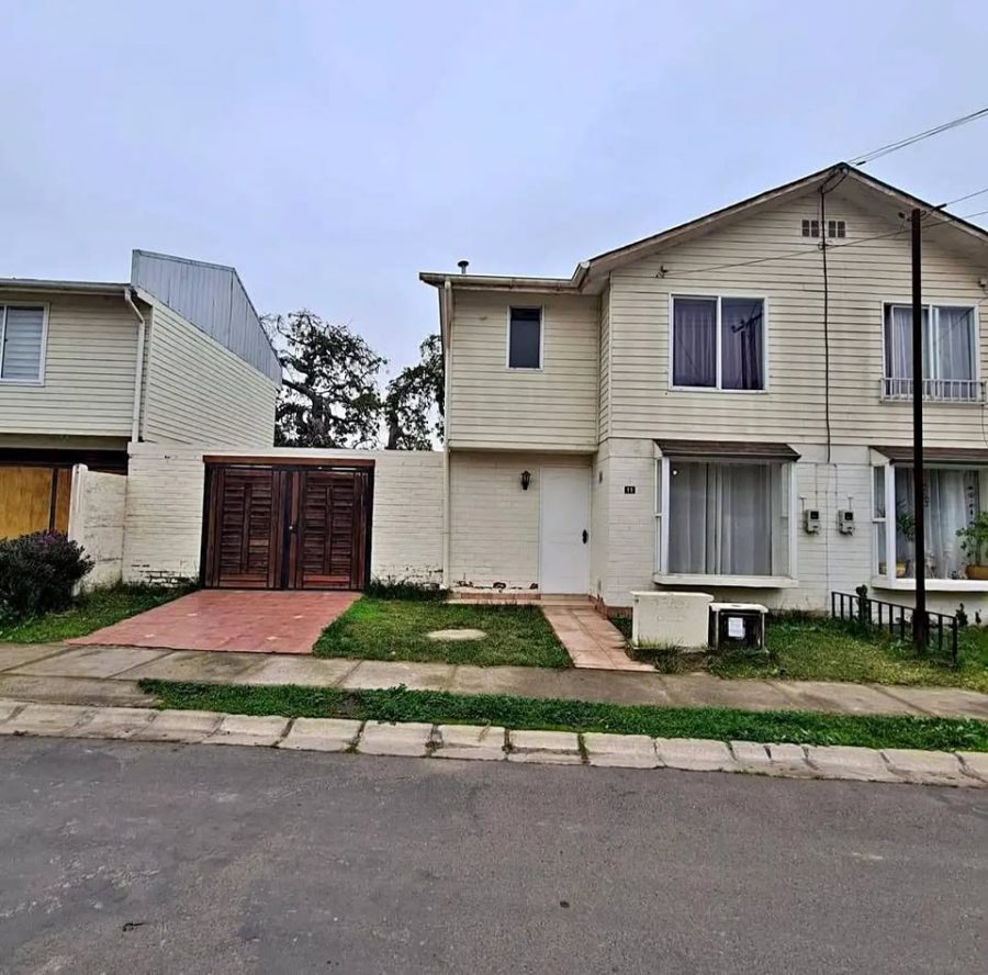 Casa en arriendo en Condominio Plaza del Sol, La Cruz