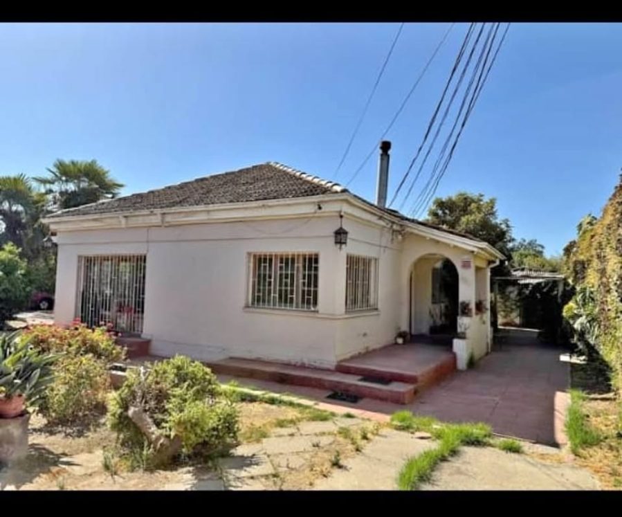 Dependencias comerciales en arriendo en pleno centro de Quillota