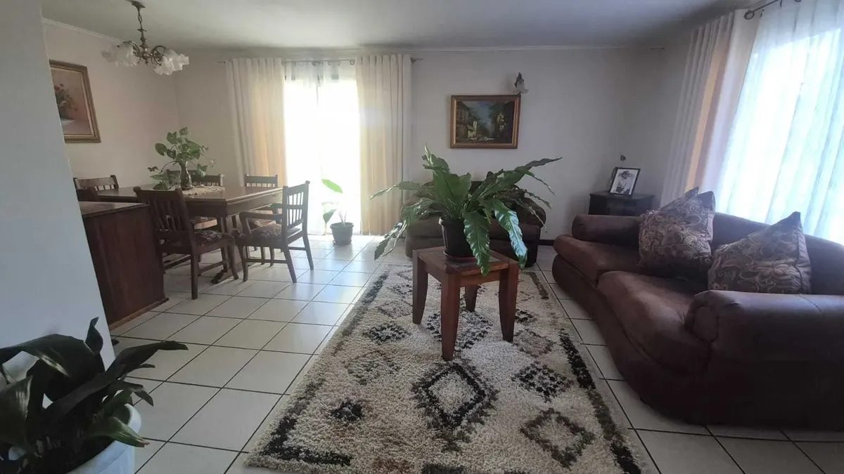 Foto 4 de CASA EN VENTA – LA CALERA | HUERTOS OBREROS