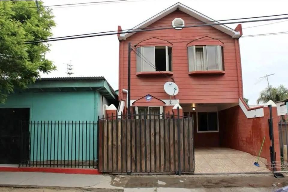 Foto 11 de VENDE AMPLIA CASA DE 2 PISOS EN SAN PEDRO, QUILLOTA