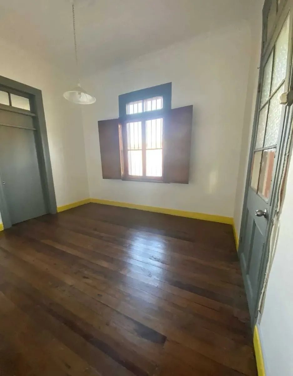 Zoom foto 15 de Se vende Casa céntrica ideal para inversión en Quillota