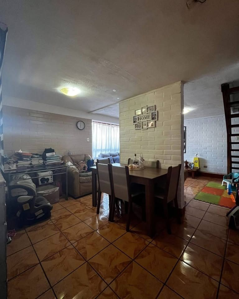 Zoom foto 4 de Casa de 2 pisos en venta – Villa Paraíso, Quillota