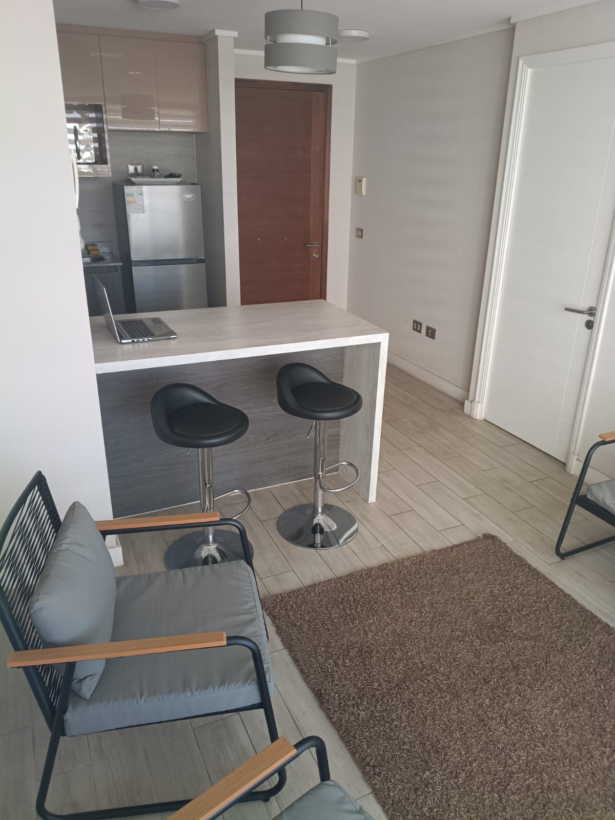 Foto 3 de Departamento Amoblado 1 dormitorio Edif. El Roble Quillota