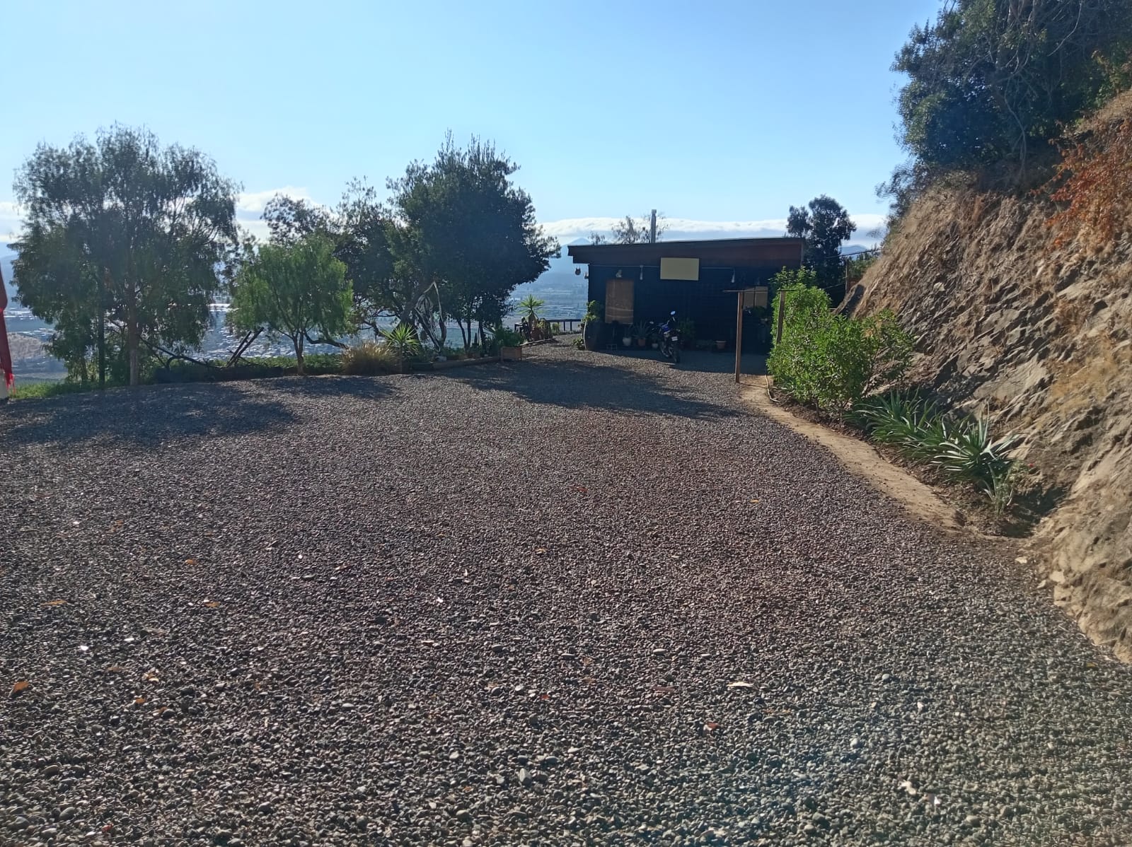 Foto 9 de PARCELA CON CASA EN LOMAS DE SAN ISIDRO