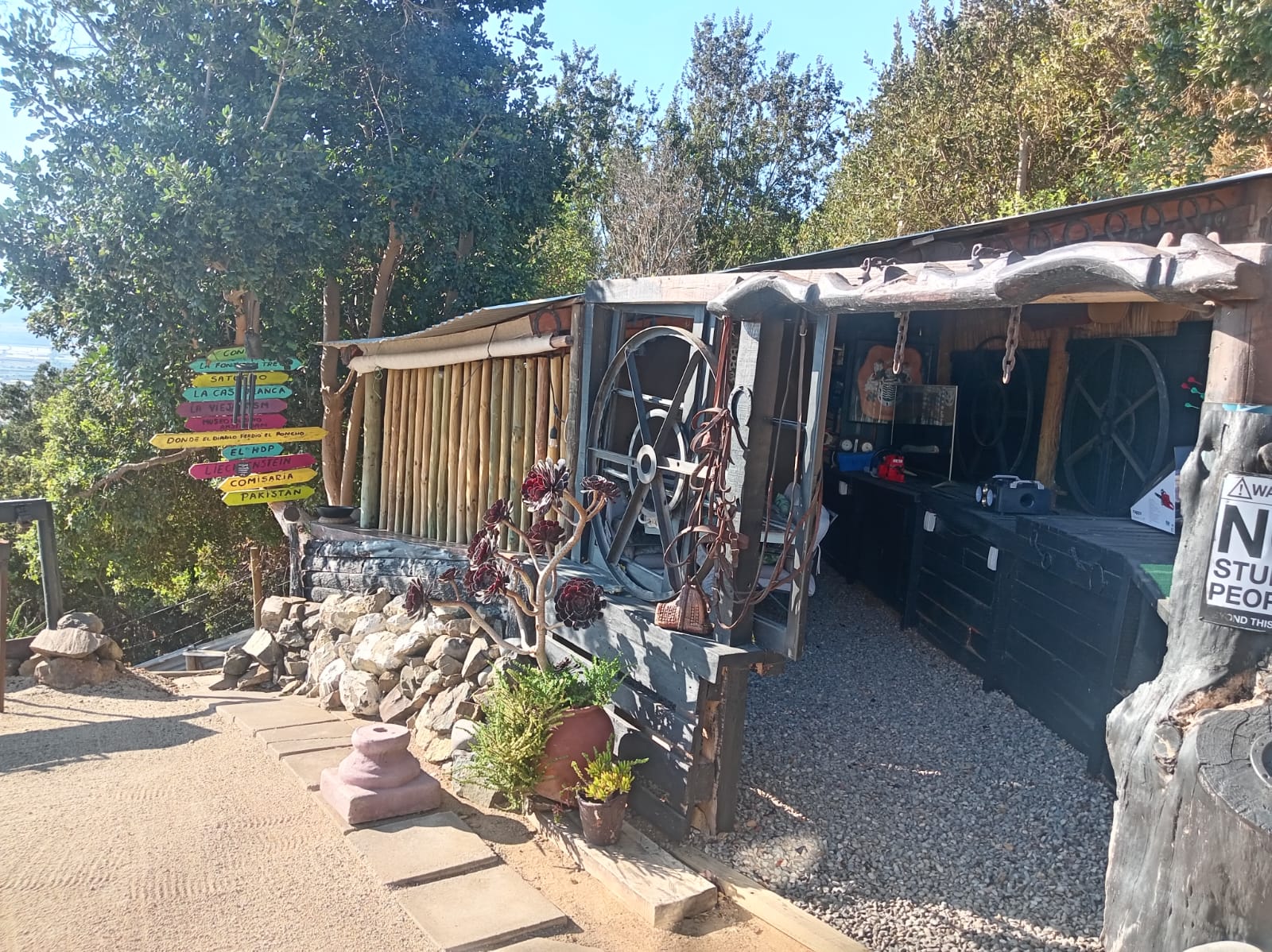 Foto 11 de PARCELA CON CASA EN LOMAS DE SAN ISIDRO