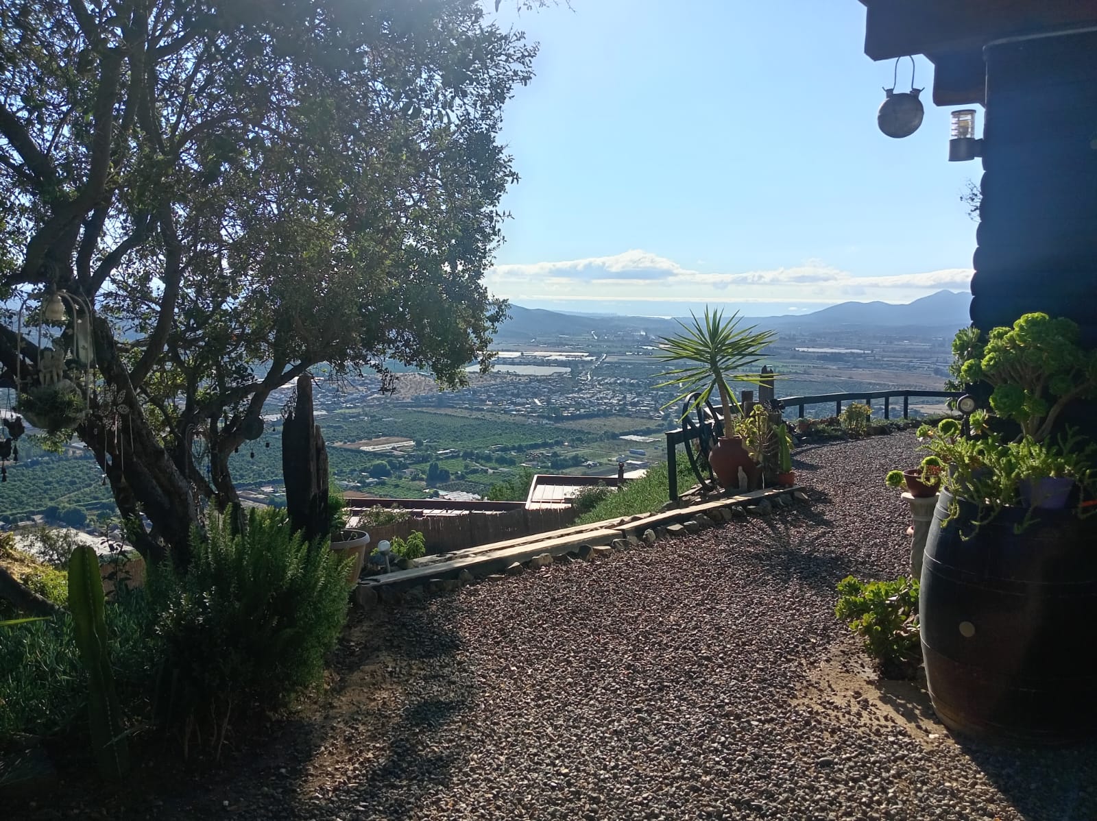 Foto 13 de PARCELA CON CASA EN LOMAS DE SAN ISIDRO