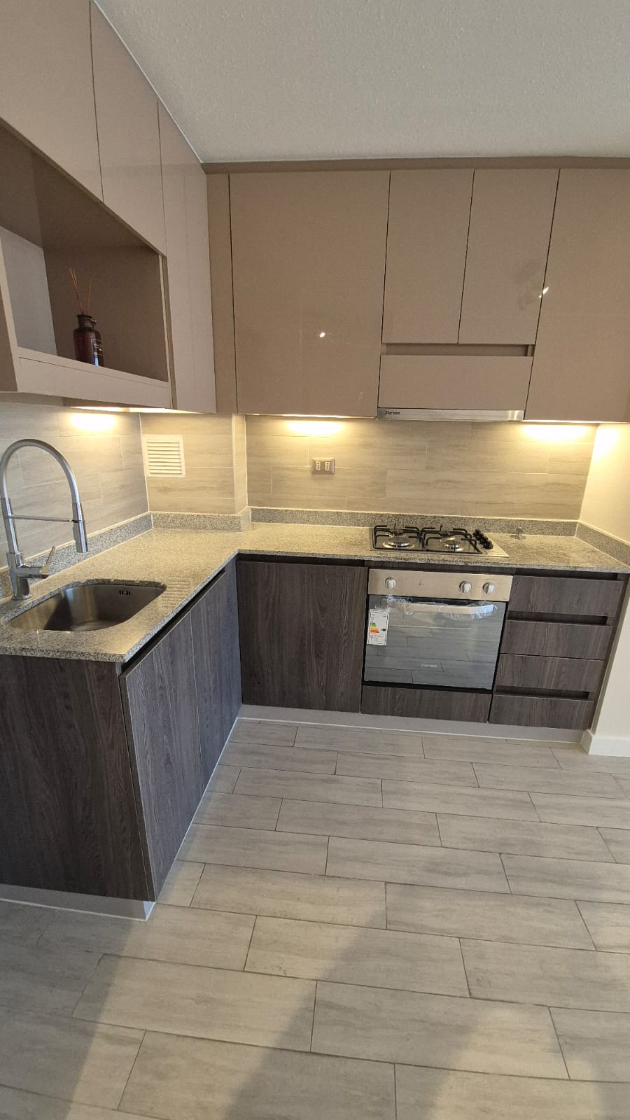 Foto 3 de Arriendo Departamento Nuevo en Quillota