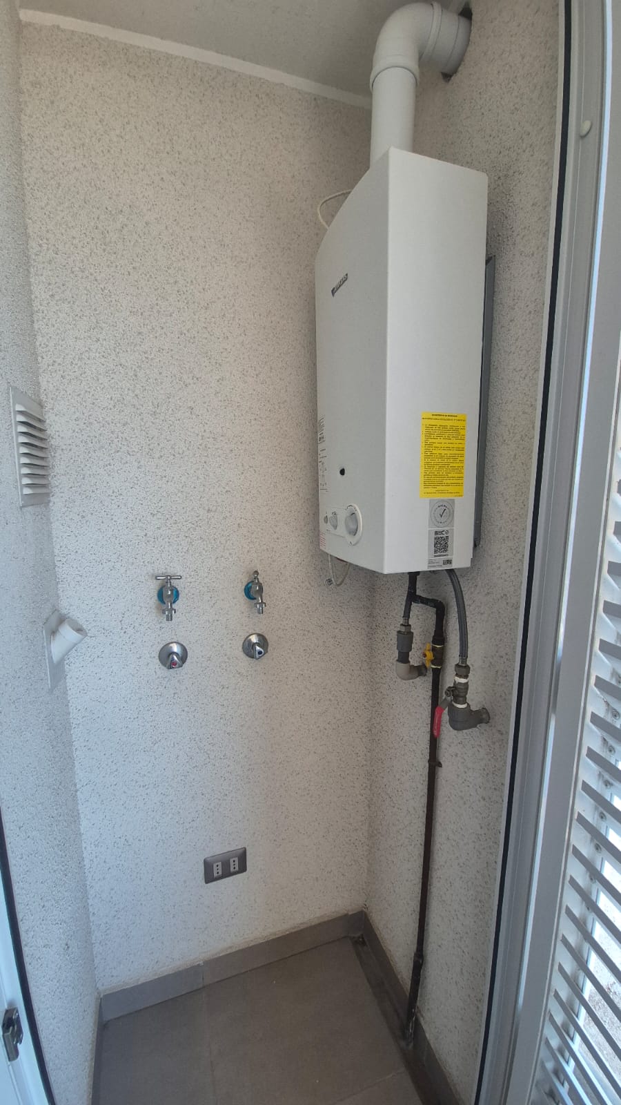 Foto 6 de Departamento 2 Dormitorios Edificio Barcelona Quillota