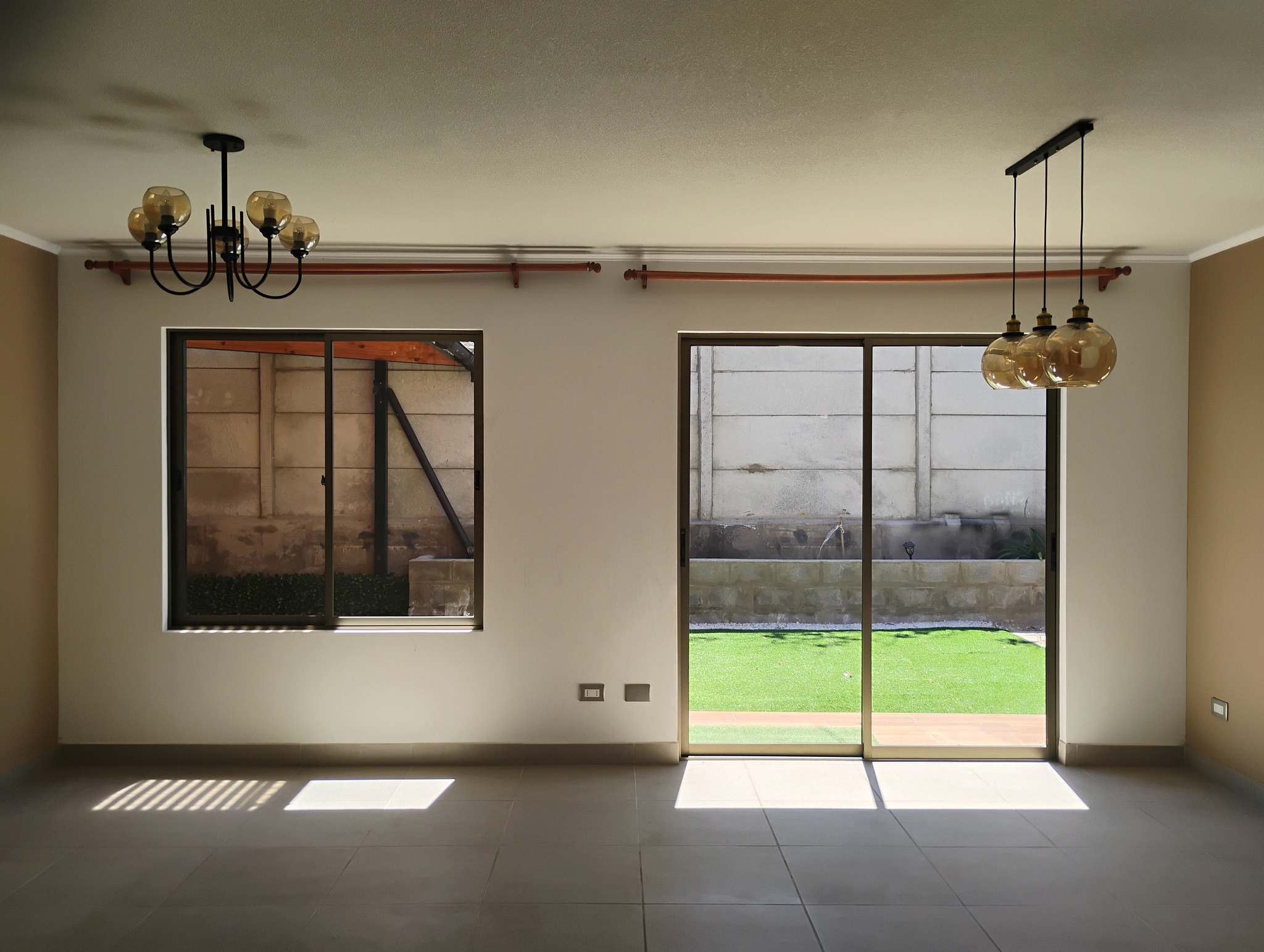 Foto 3 de CASA EN CONDOMINIO LOS MAITENES II – LA CRUZ