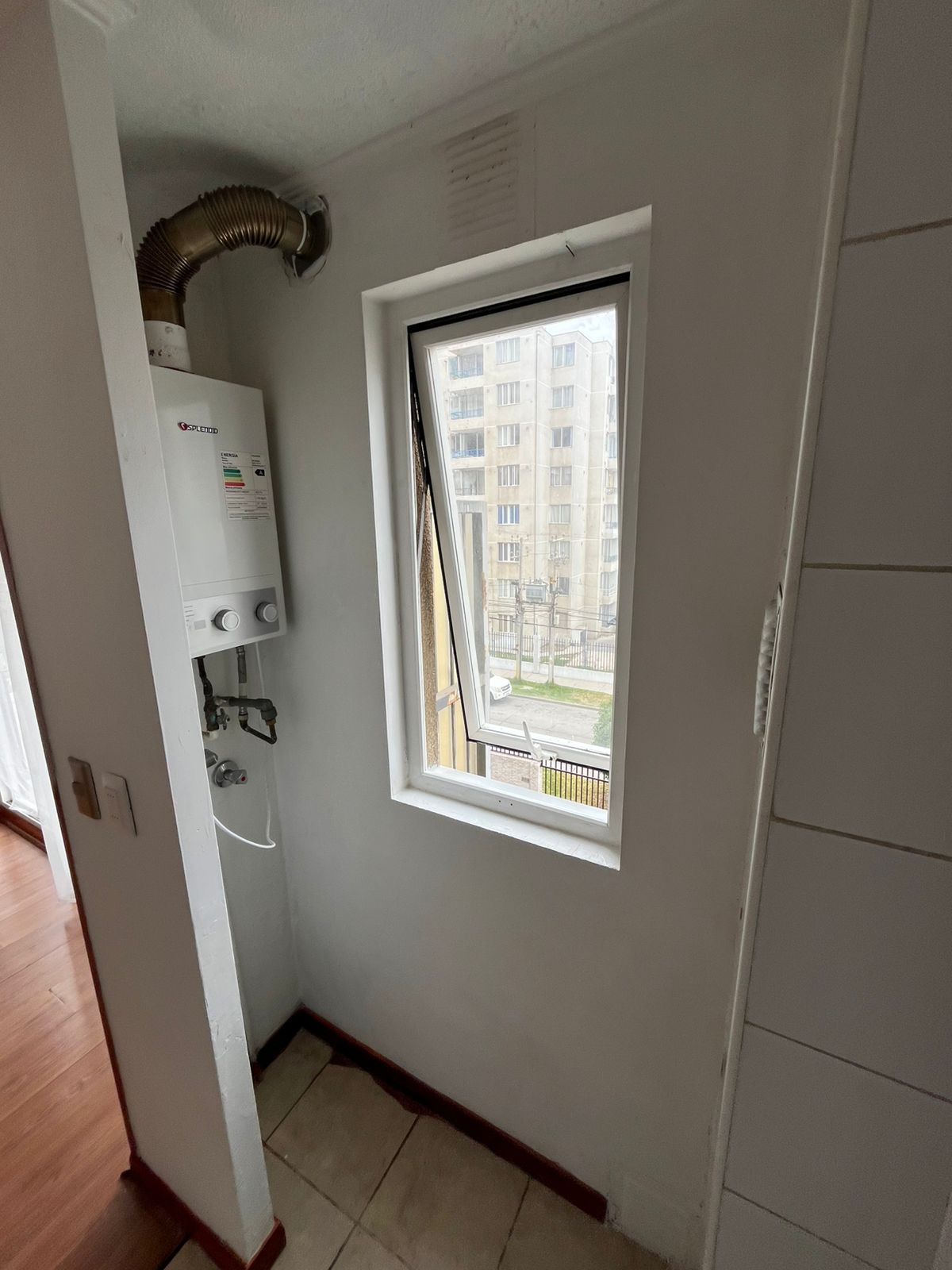 Foto 2 de Departamento 2D con Balcón y Vista – Coquimbo (Cercano al Borde Costero)