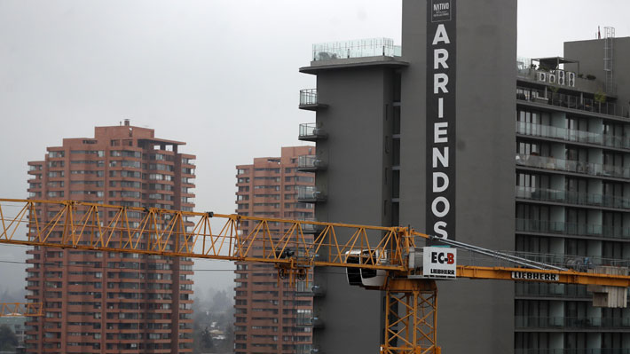 Para evitar doble pago: CMF emite normativa que regula el seguro de incendio en condominios