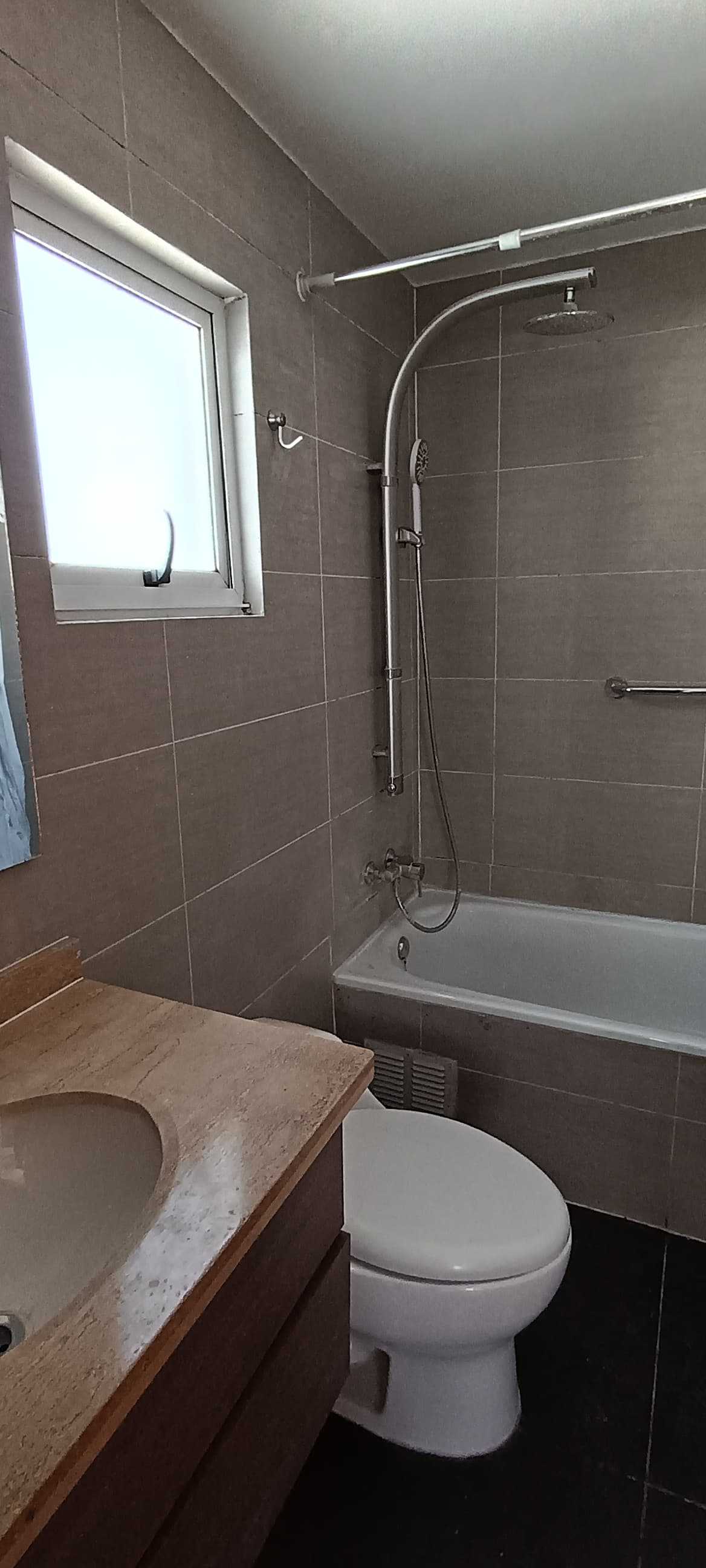 Foto 2 de Casa en arriendo en Condominio Lomas de La Cruz, Quillota