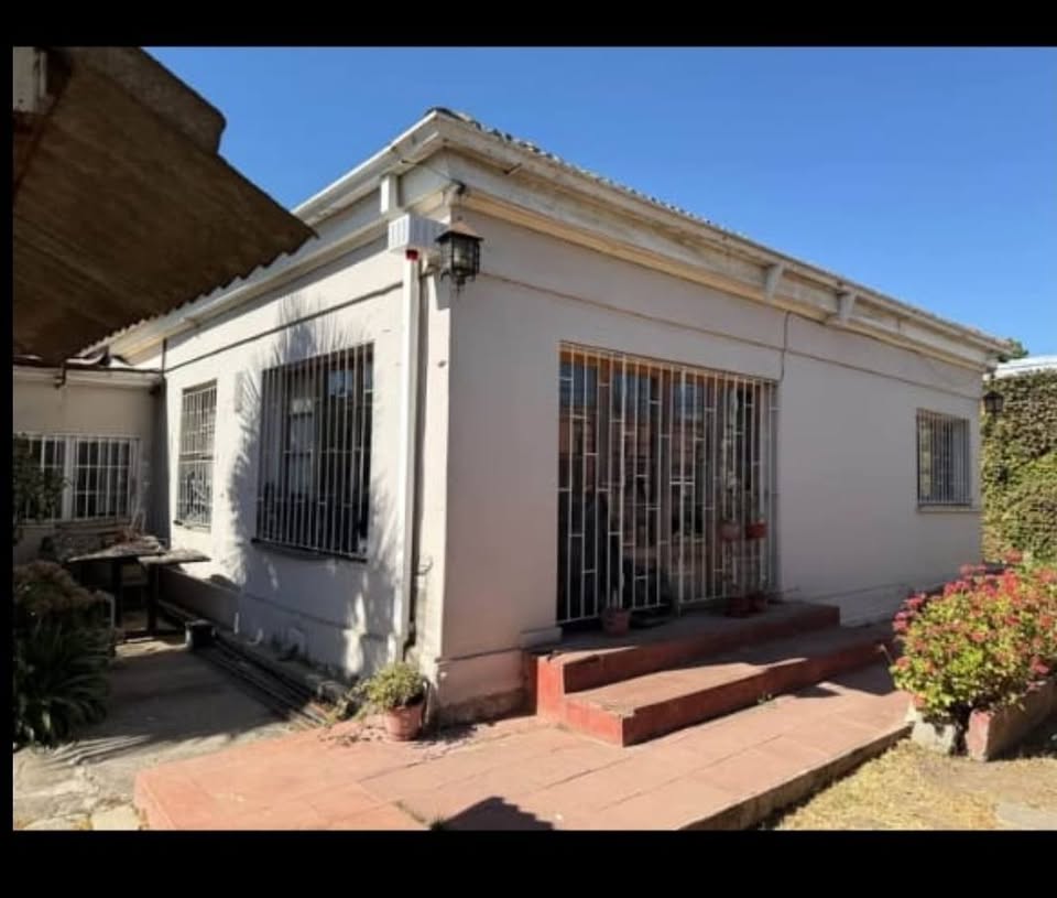 Foto 2 de Dependencias comerciales en arriendo en pleno centro de Quillota