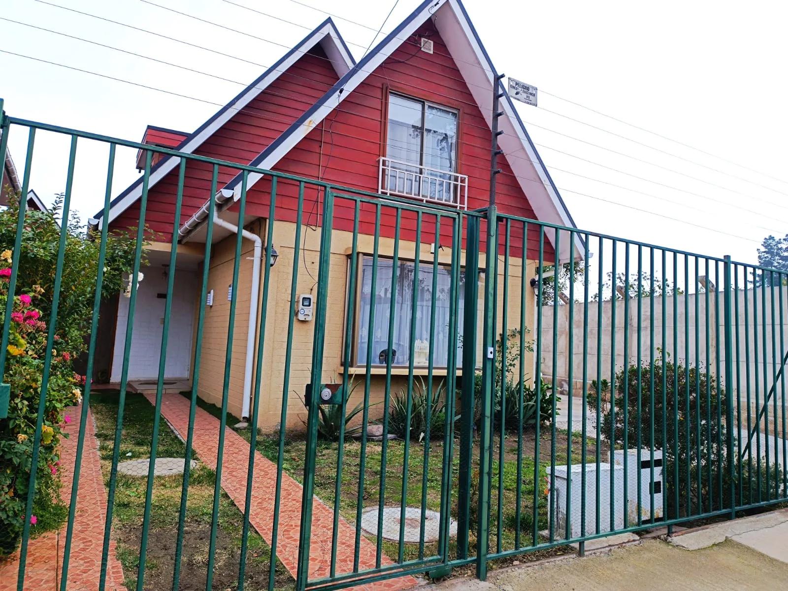 Foto 2 de Casa aislada en venta en Av. 21 de Mayo Valle de Molinos, La Cruz