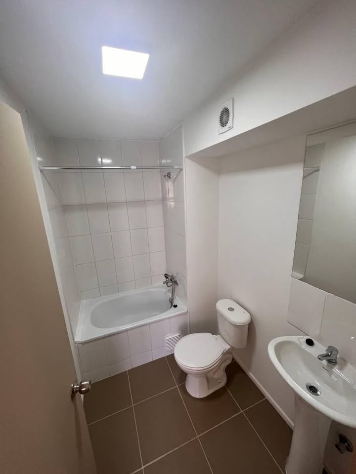 Foto 11 de Departamento nuevo en arriendo en condominio central de Quillota